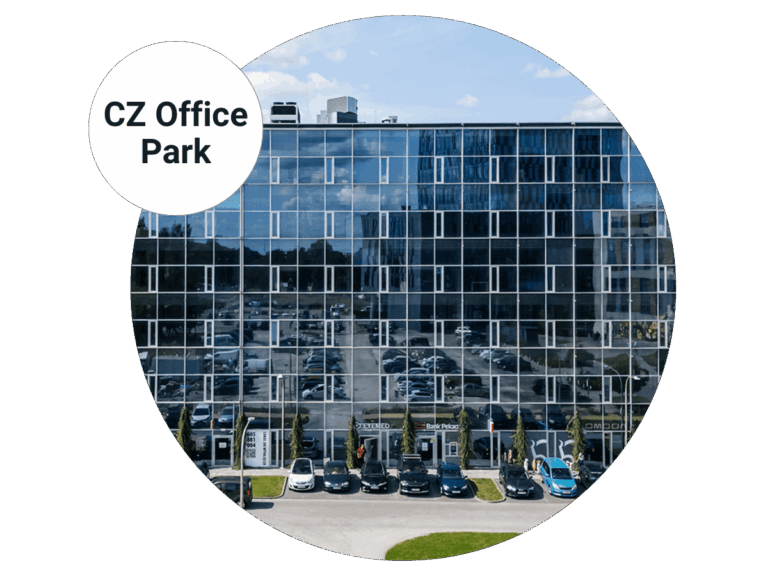 Nowoczesny biurowiec z parkingiem